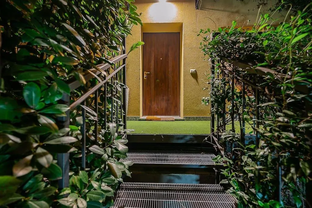Villa Duomo - Jacuzzi E Terrazzo - Cinema - Free Parking - Gym Milan