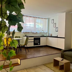  Casa vacanze Maison Naturalistica - A 5 Fermate Dal Duomo
