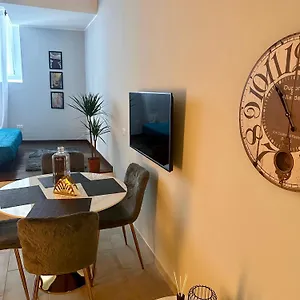  Casa vacanze Residenza Elegante - A 5 Fermate Dal Duomo