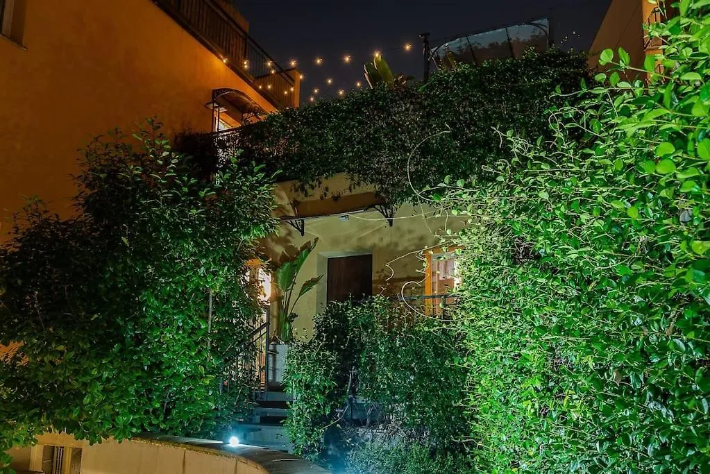 Villa Duomo - Jacuzzi E Terrazzo - Cinema - Free Parking - Gym Milan