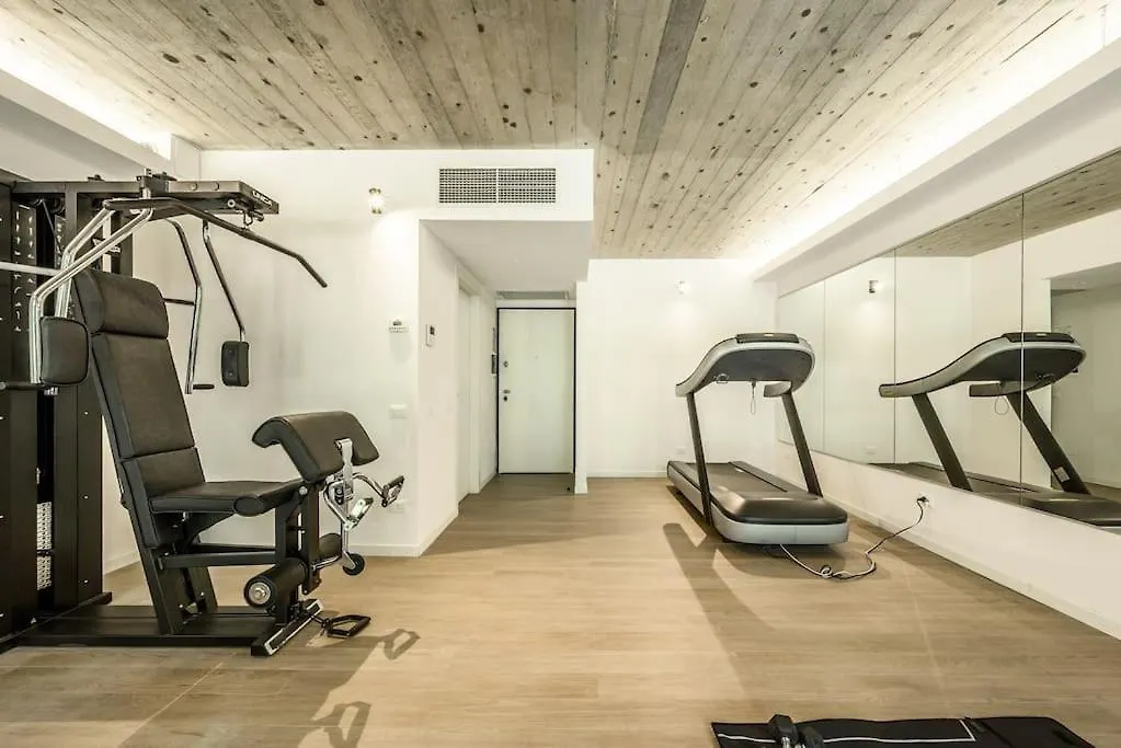 Villa Duomo - Jacuzzi E Terrazzo - Cinema - Free Parking - Gym Milan Italie
