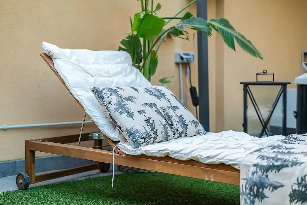 Villa Duomo - Jacuzzi E Terrazzo - Cinema - Free Parking - Gym Milan