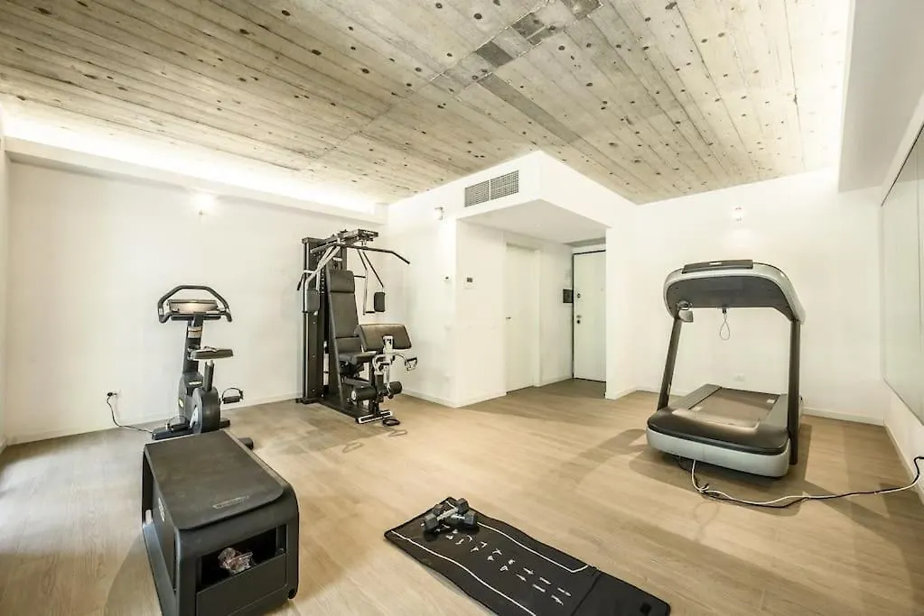 Villa Duomo - Jacuzzi E Terrazzo - Cinema - Free Parking - Gym Milan 0*,
