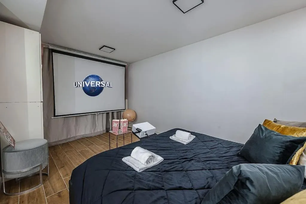Villa Duomo - Jacuzzi E Terrazzo - Cinema - Free Parking - Gym Milan Italie