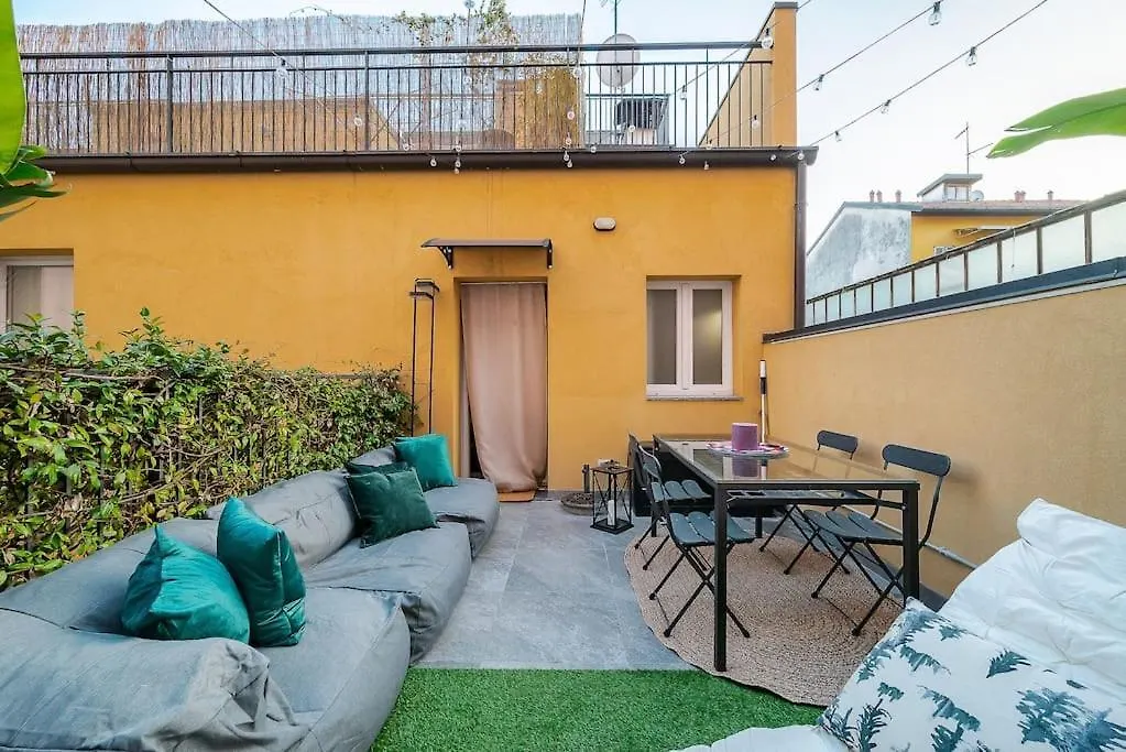 Villa Duomo - Jacuzzi E Terrazzo - Cinema - Free Parking - Gym Milan