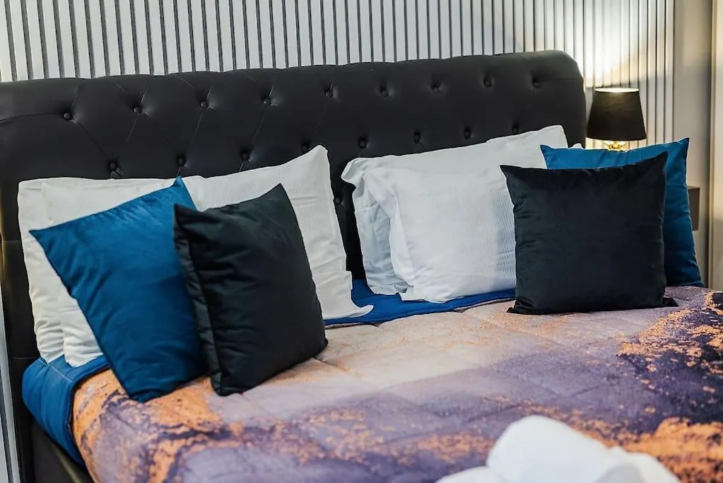Villa Duomo - Jacuzzi E Terrazzo - Cinema - Free Parking - Gym Milan 0*,