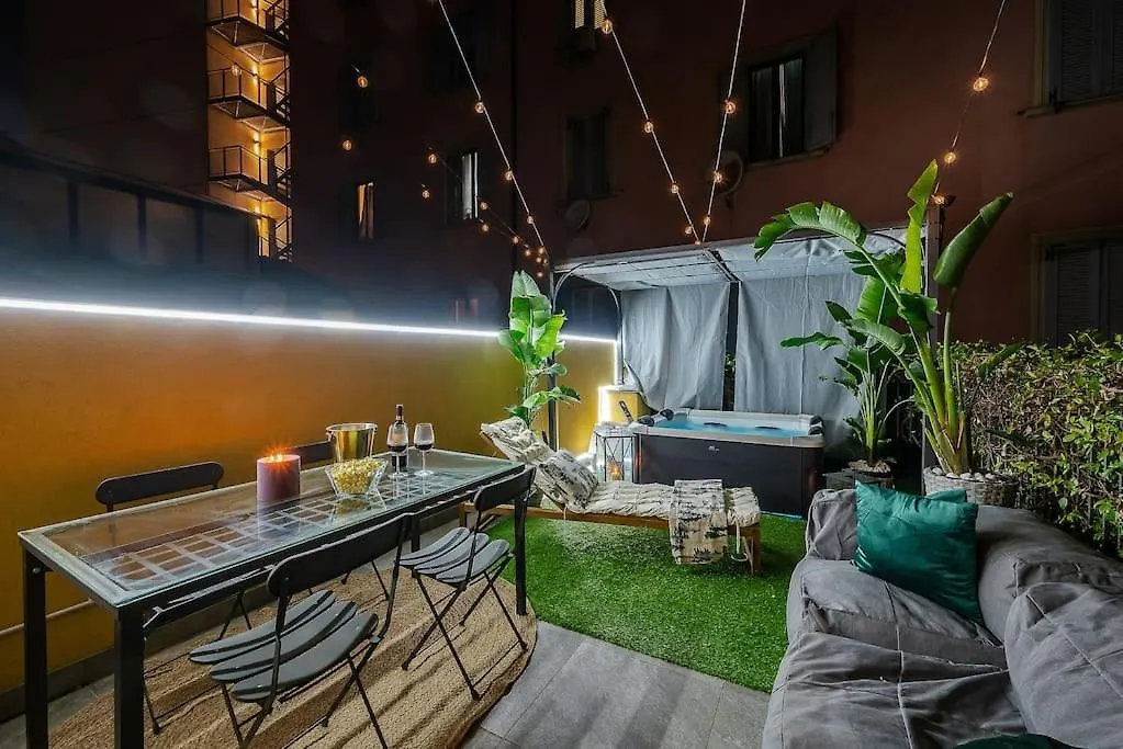Villa Duomo - Jacuzzi E Terrazzo - Cinema - Free Parking - Gym Milan
